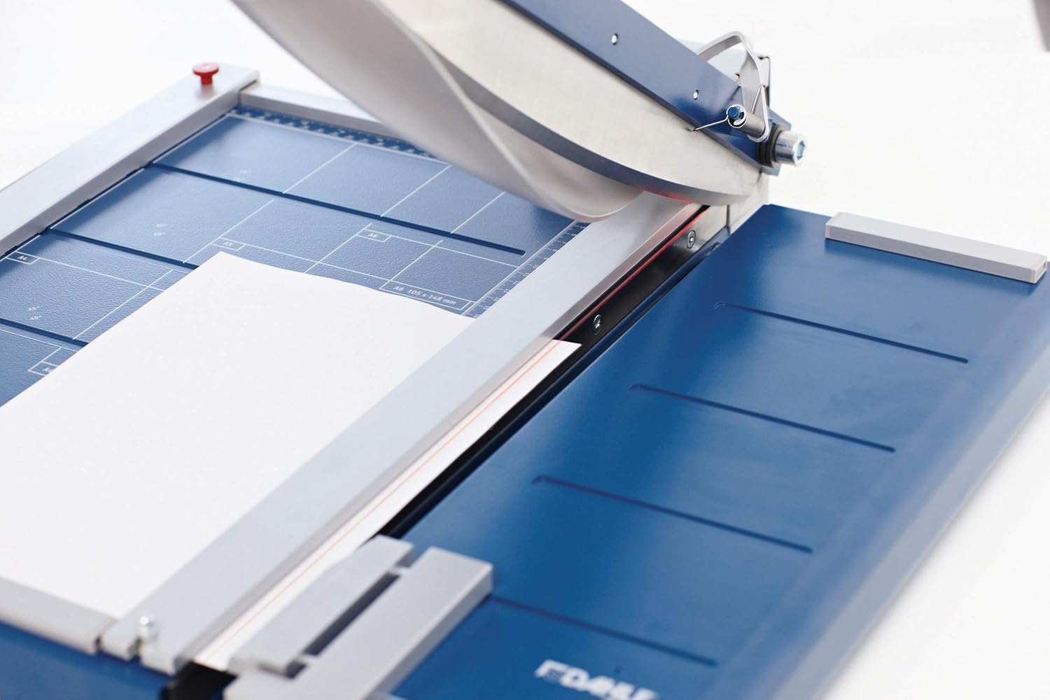 Dahle Office Equipment Lever Cutting Machine Dahle 868 with Comfort Plus Features : Office Products