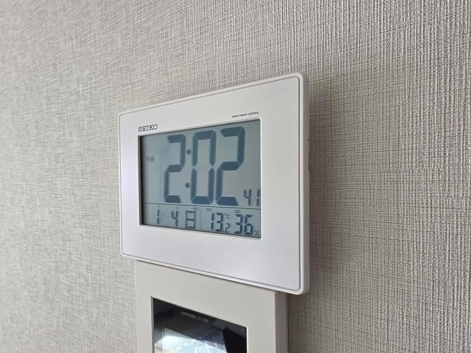 Amazon.co.jp: セイコー クロック 目覚まし時計 電波 デジタル 掛置