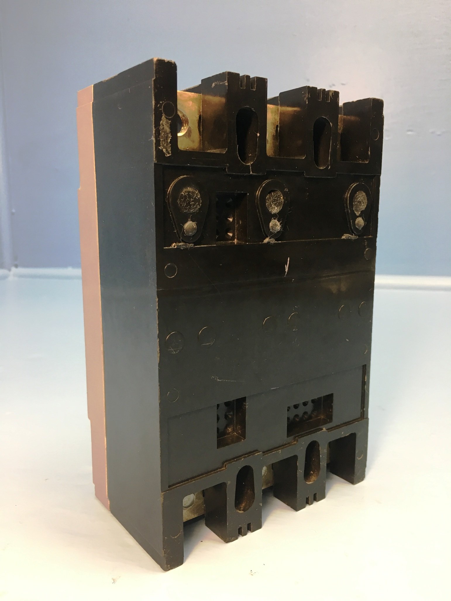 Disjoncteur Siemens QJH23B125 3 Pôles 125A 240V - Occasion, Livraison Gratuite