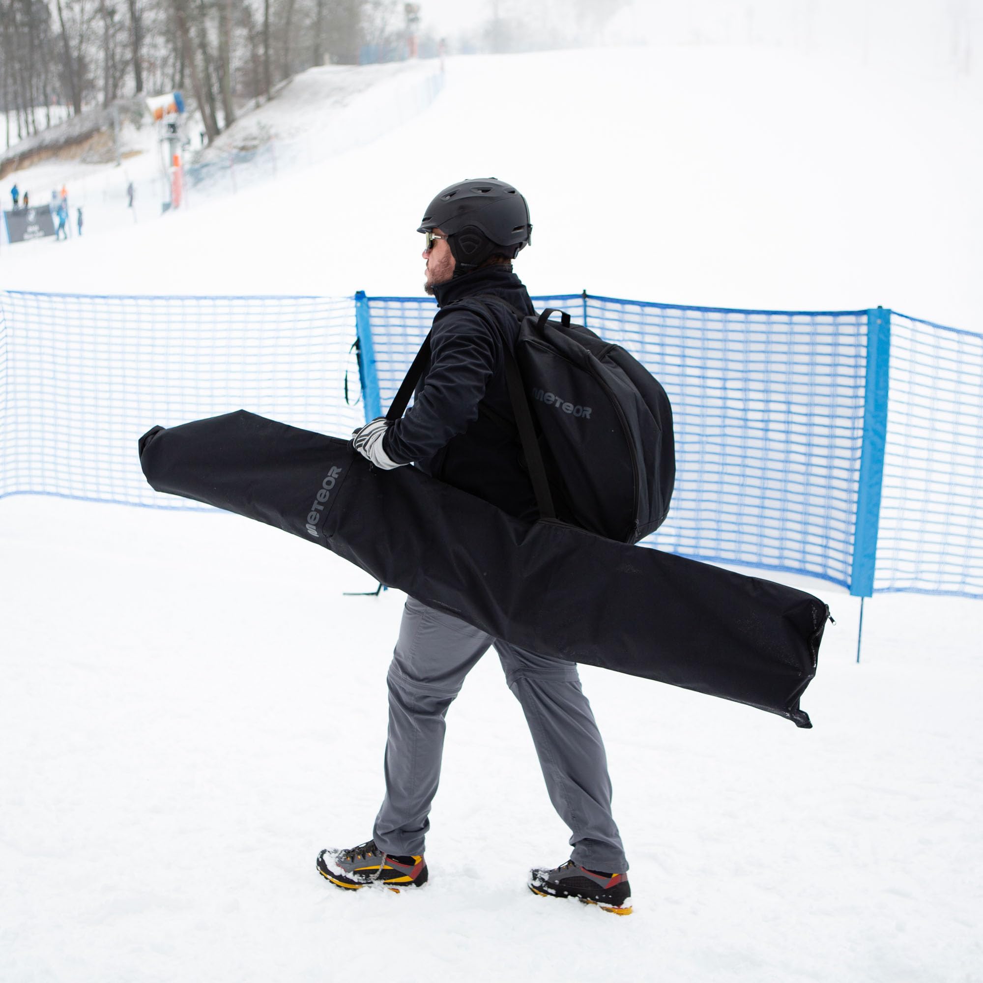 Meteor Sac à Chaussures de Ski Compact pour Chaussures de Ski et Gants - Sac à Chaussures de Ski imperméable idéal pour Les Vacances de Ski et Les Sports d'hiver - Léger et Durable - Idéal pour Les