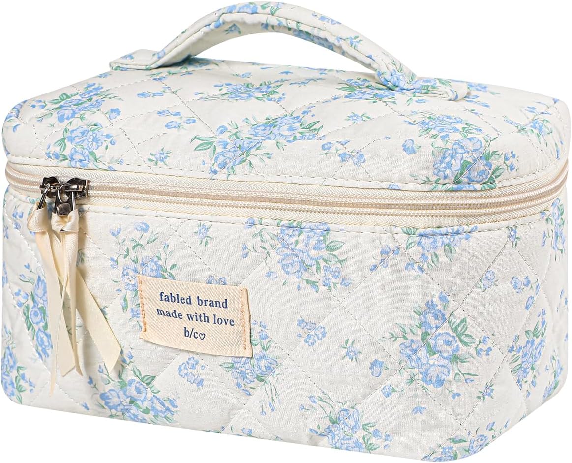 Large Travel Makeup Bag for Women Quilted Floral Cotton Cosmetic Bag Floral