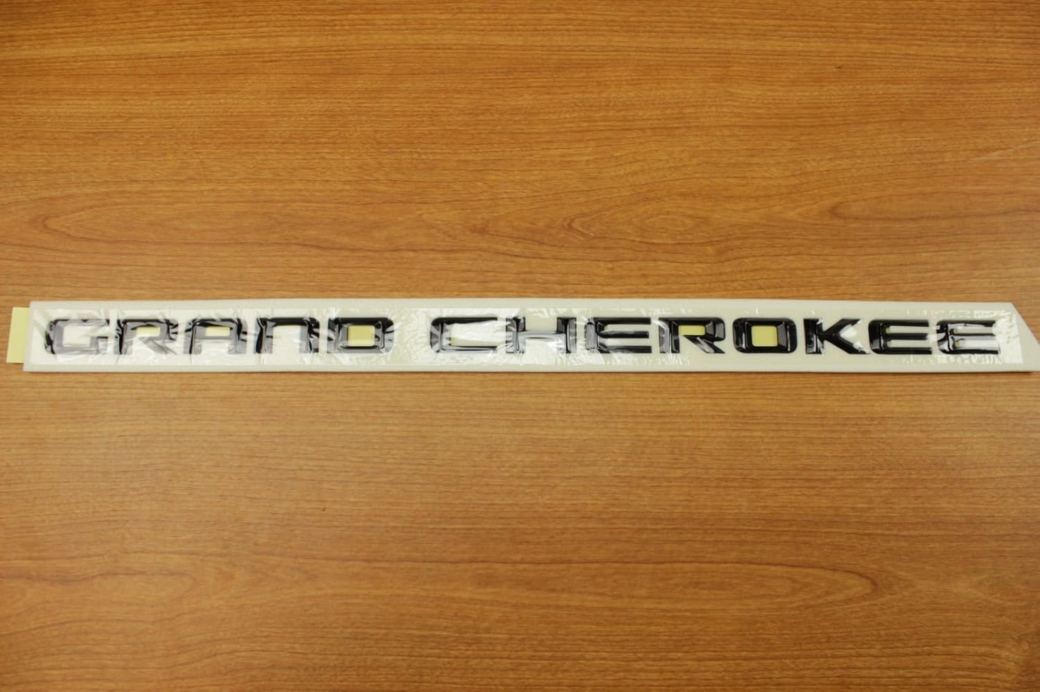 Jeep Grand Cherokee Altitude Edition Door Emblem Nameplate Mopar OEM