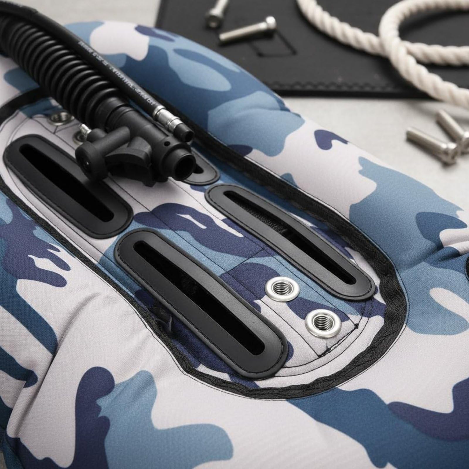 Aile de Plongée Nylon Compensateur de Flottabilité Donut Wing Gilet Stabilisateur Cellule d'air Gonflage Rapide 25lbs et 30lbs Air Fluide Adaptée , Blanc