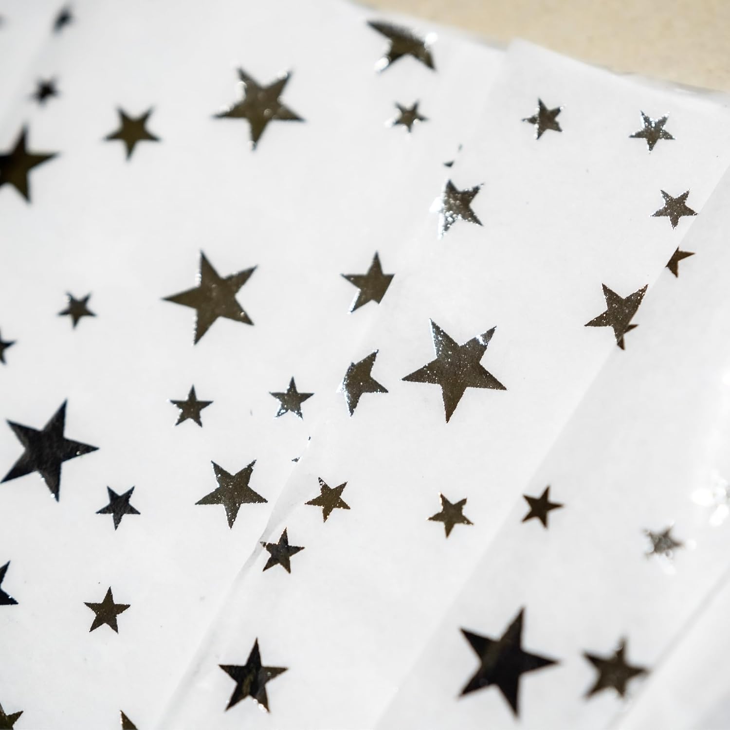 Pack of 120 Stars Luxury Silver Metallic Plastic-Free 18gsm Tissue Paper Sheets 50x70cm - Patterned Tissue Paper for Xmas, New Year, Party, Wedding, Birthday Packing Present Gift Box DIY Art Crafts