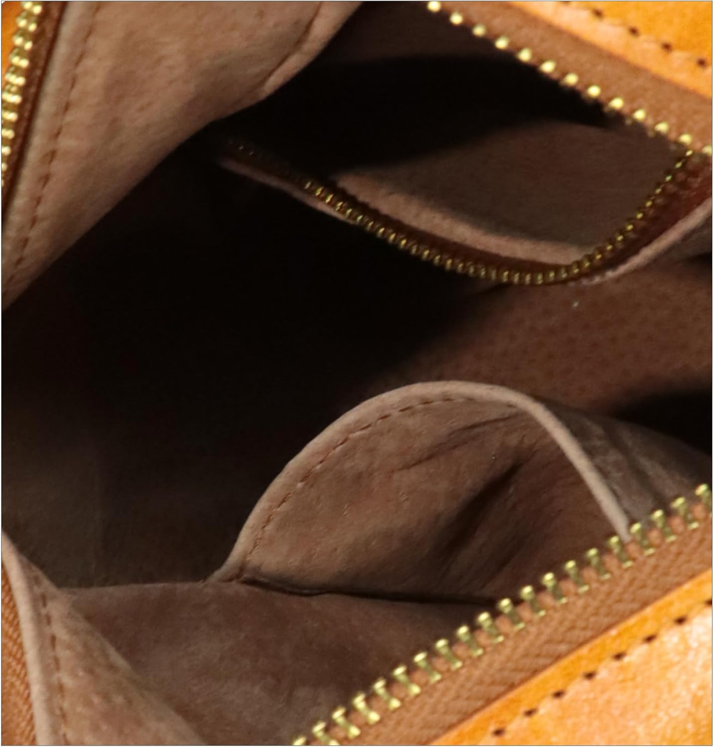 Genuine Leather Purses and Handbags for Women Cute Hippo Shape Fashion Shoulder Bag Unique Crossbody Vintage Satchel Purse