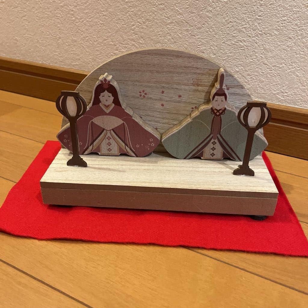 Hinamatsuri Dolls Wooden Interior
