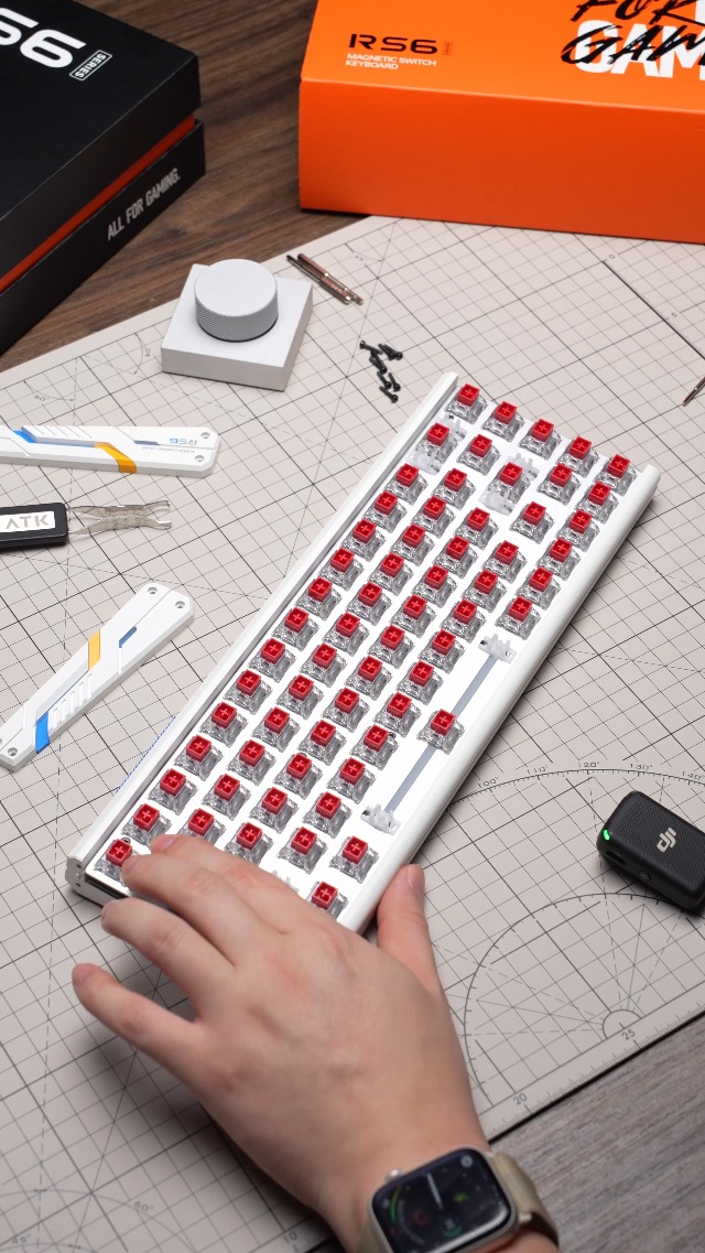 ATK RS6 Ultra Aluminum Hall Effect Gaming Keyboard – 65% Compact