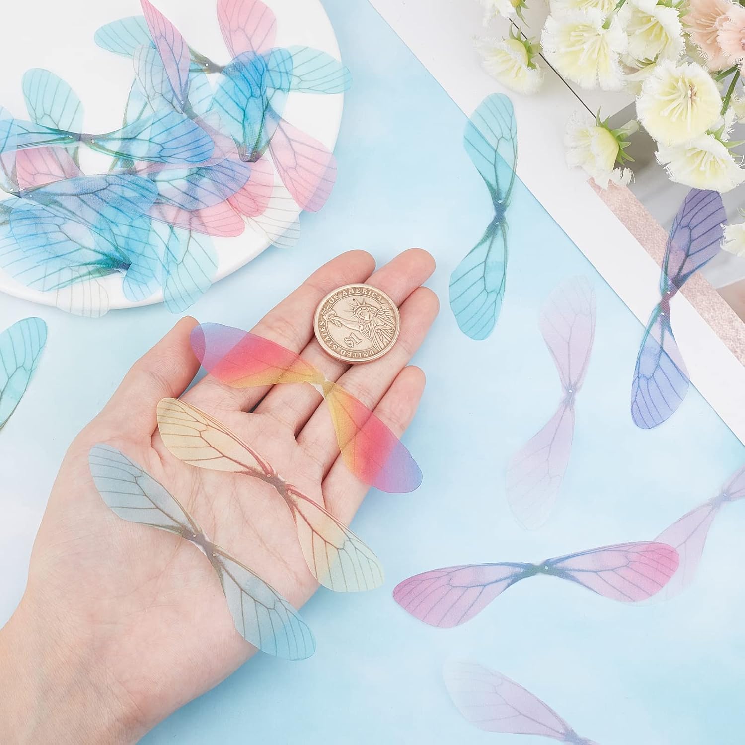 SUNNYCLUE 1 Box 100Pcs 10 Colors Dragonfly Wings Charms Butterfly Wings Pendant Fabric Wings Decoration for Women DIY Earring Jewellery Making Indoor Home Party Decor Crafts, Mixed Color - Image 3