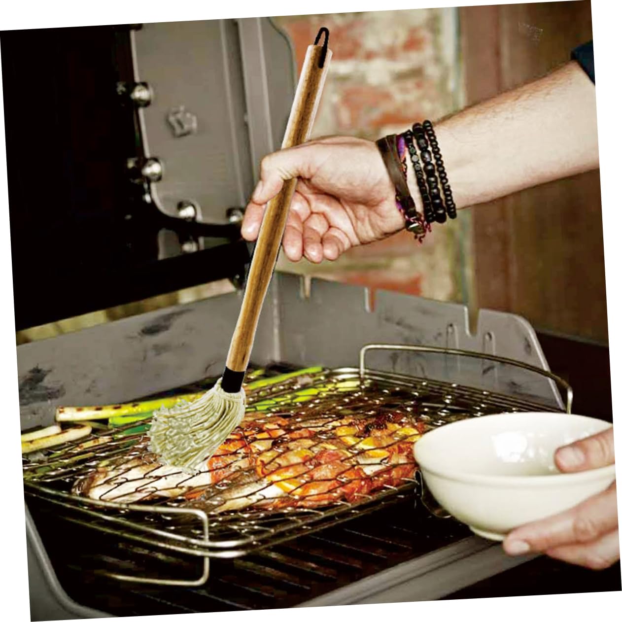 SUPVOX 1pc Bbq Sauce Brush Basting Mop for Cooking Grilling Wooden Handle Oil Sauce Basting Brush Grill Accessories