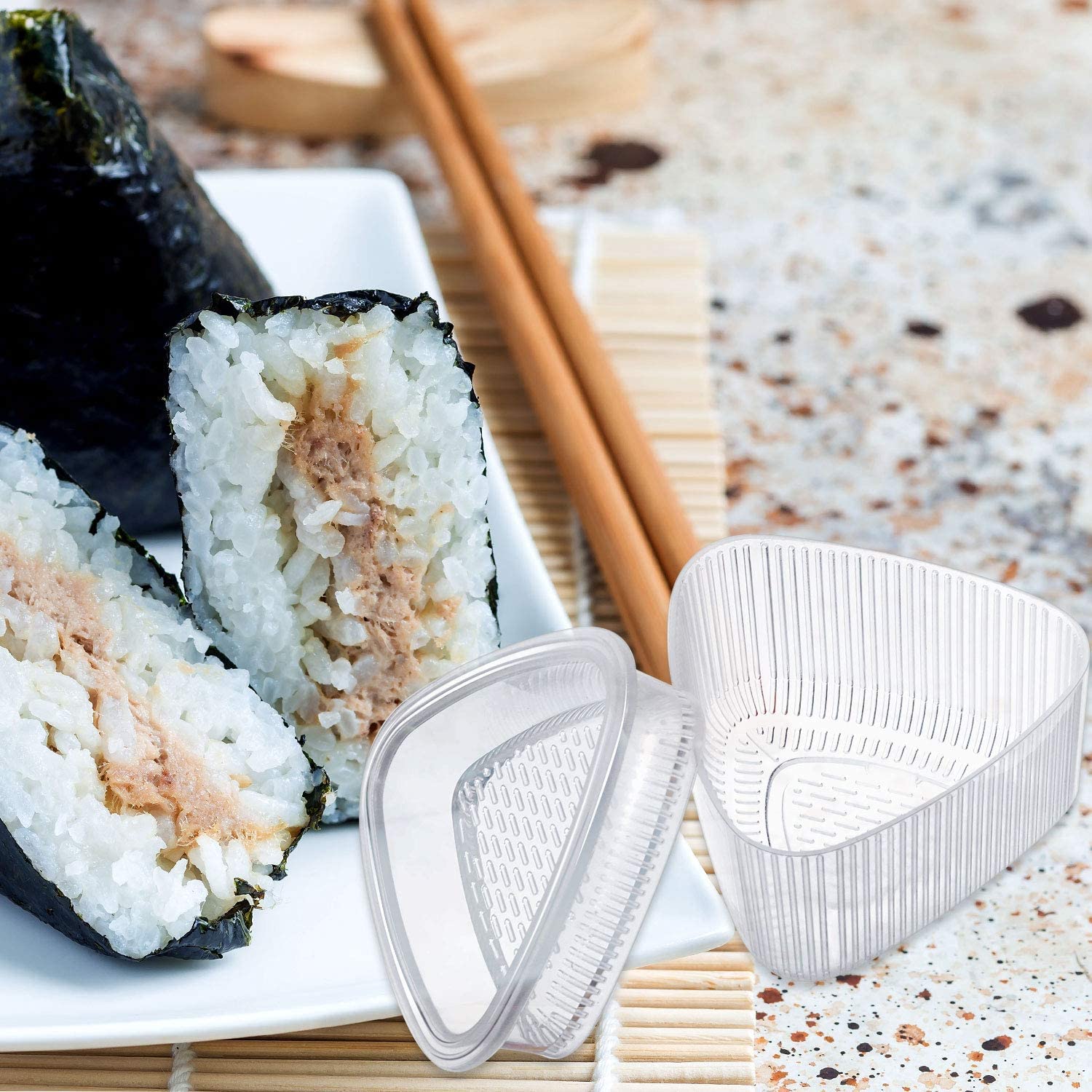 Moule A Onigiri Kit Fabrication Sushi Moule à Onigiri 6 En 1 - 3 Grands Et 3 Petits - Cuillère à Riz Incluse - Sushi Maison Facile Moule Sushi Triangle Maison Kit Onigiri
