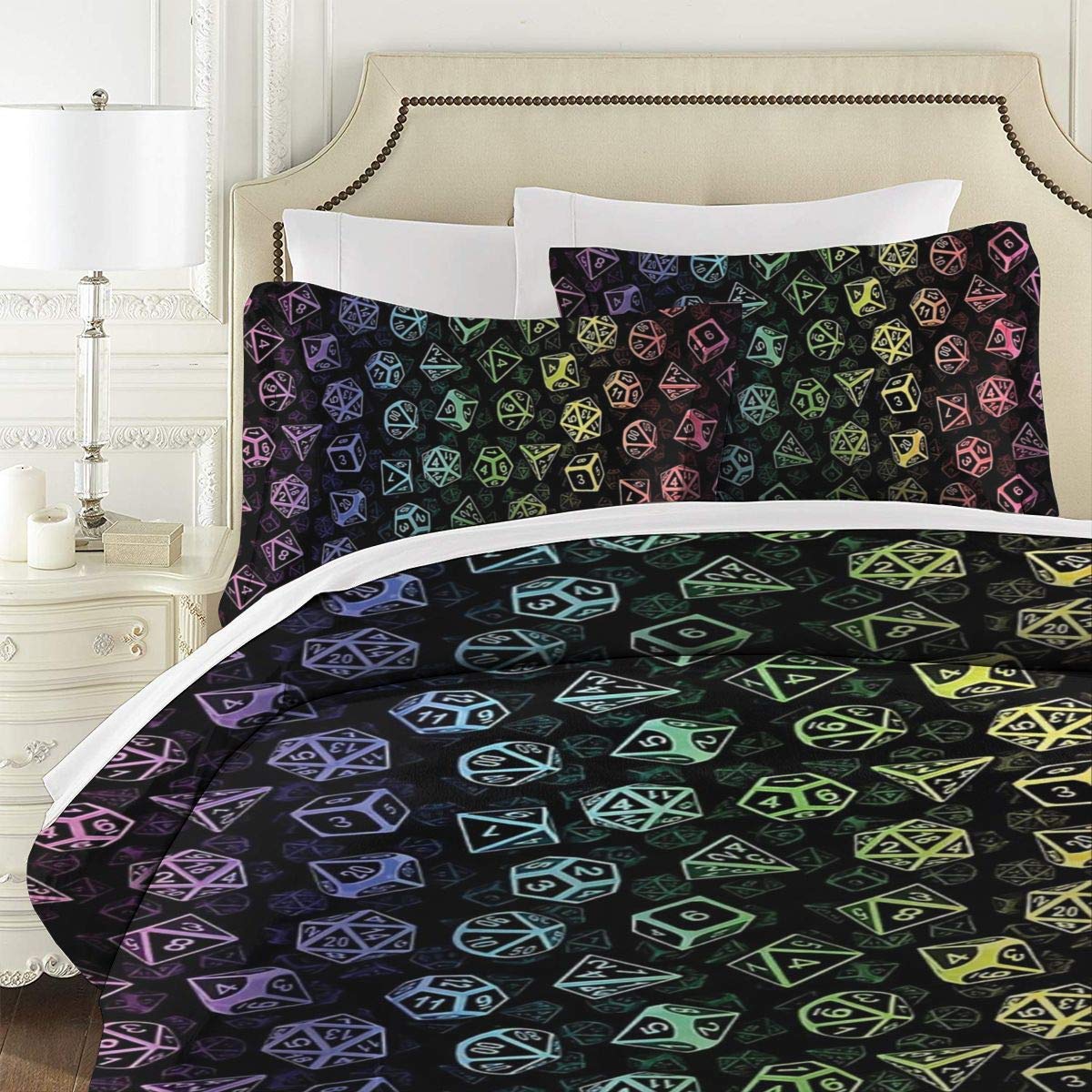 Dungeons & Dragons Überwurfdecke Mit Würfelmuster – 91x147 Cm, Seidig Weich, 100% Polyester, Maschinenwaschbar