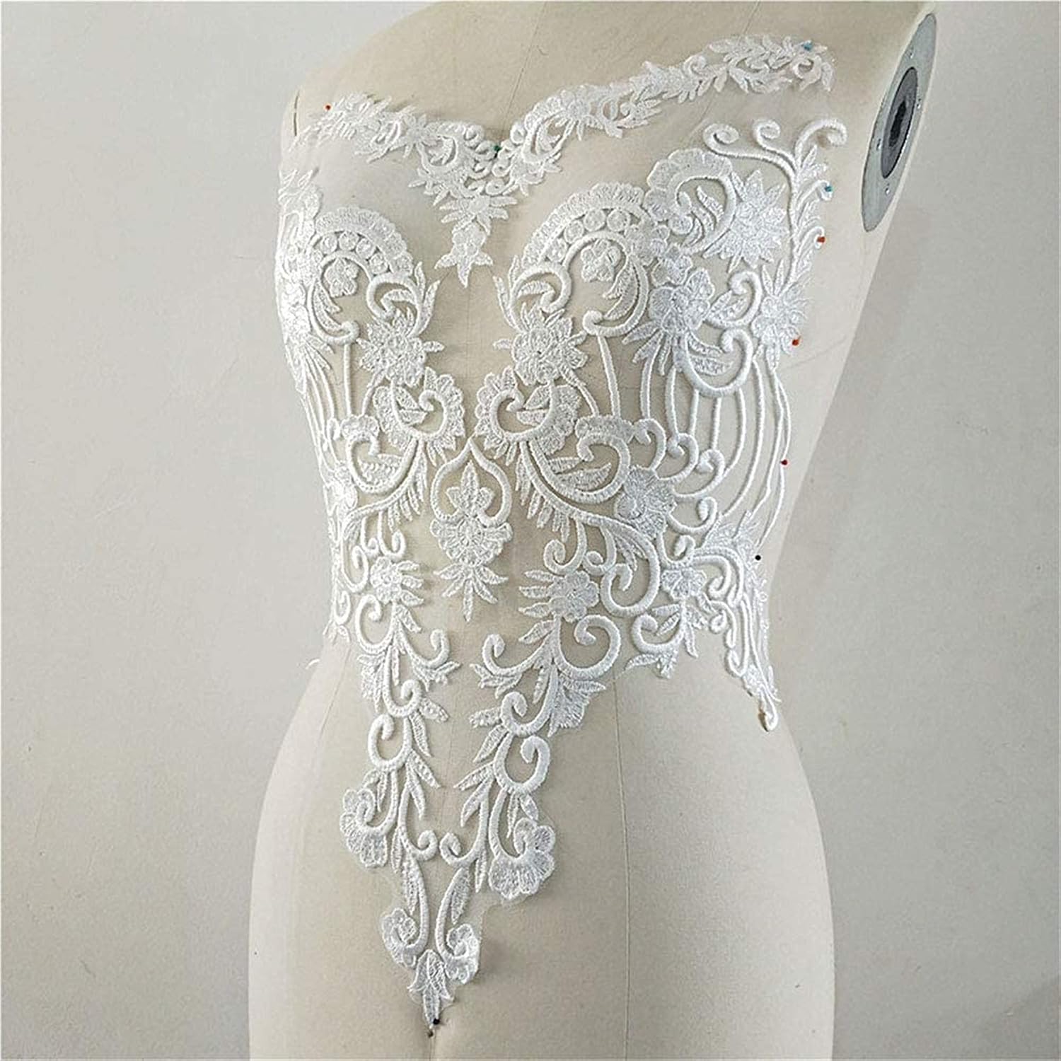 LITTLE PANDADA Bodice Lace Appliques Flower Embroidery Patches with Sequins Sewing on Bridal Dress Craft Projects 1 Piece