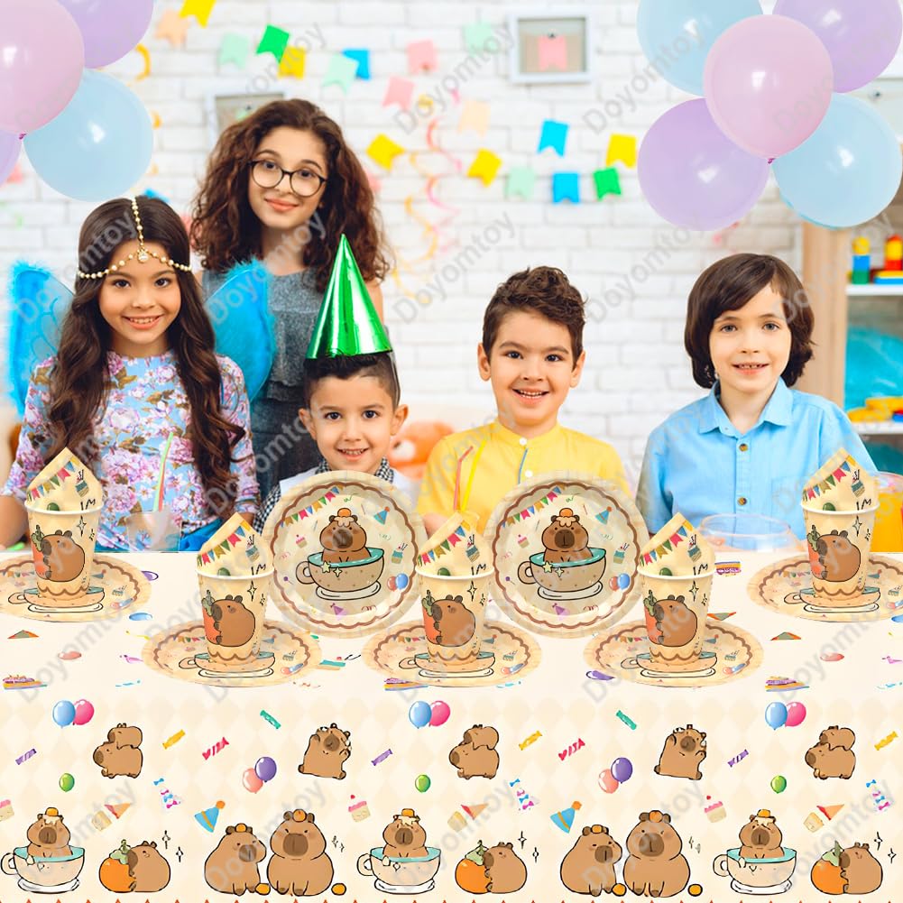 Stoviglie per Feste Kapybara,Doyomtoy Capybara Compleanno Decorazioni Piatti di Compleanno, Tazze, Tovaglioli per Baby Shower Bambini Compleannos Favors 20 Ospiti