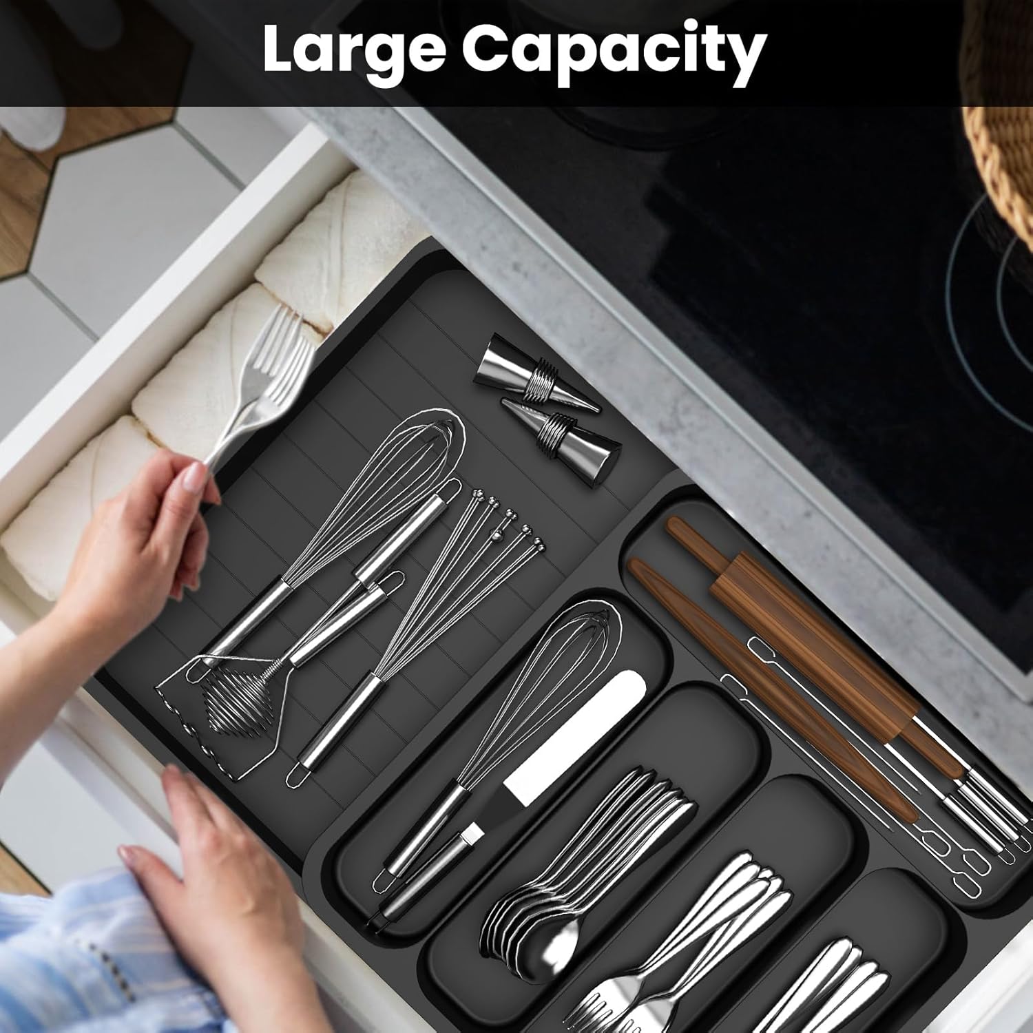 Cutlery Drawer Organiser, Extendable Kitchen Drawer Organiser Storage Trays, Compact Plastic Cutlery Tray for Knives, Forks and Spoons, Large (Black)
