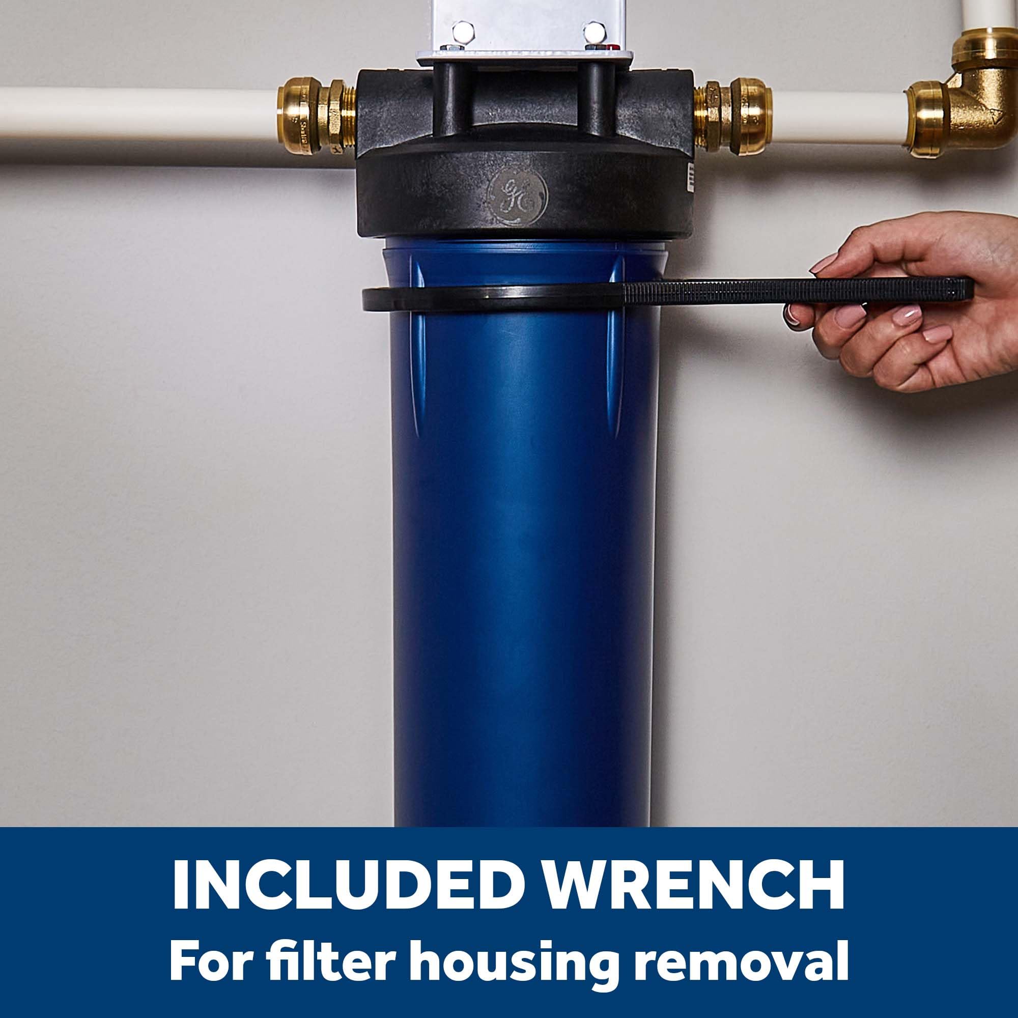 GE Système de filtration d'eau robuste pour toute la maison | Réduit les sédiments, la rouille et plus | Kit d'installation et accessoires inclus | Filtre non inclus | Remplacez le filtre (FXWPT) tous