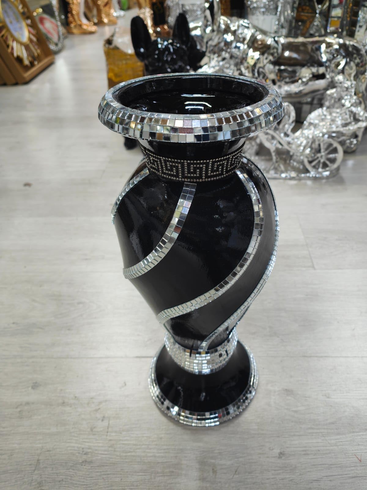 Deenz 40Cm Spiral Crushed Diamond Ceramic Vase Sculpture Flower Pot Sparkle Ornament Bling Vase Handmade (Black V071)