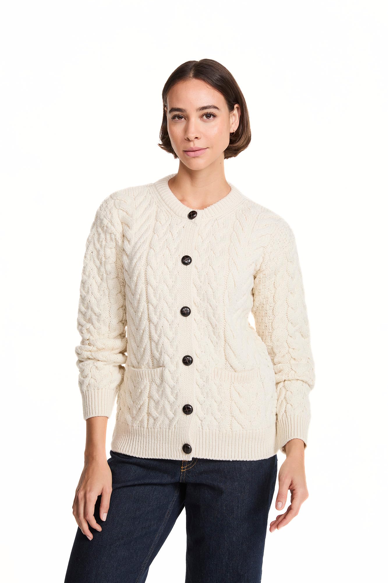 Aran Woollen Mills - Cárdigan de Lana Merina, Supersuave, con Cuello Redondo y Tejido