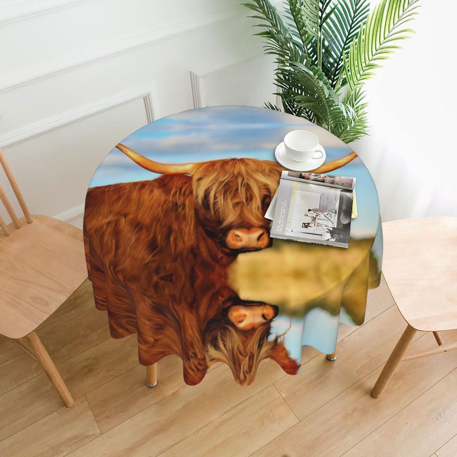 YYHWHJDE Cows In The Field Prints Round Decorative Tablecloth 60in – Elevate Your Dining Space with this Elegant Throw for Everyday Charm & Special Occasions