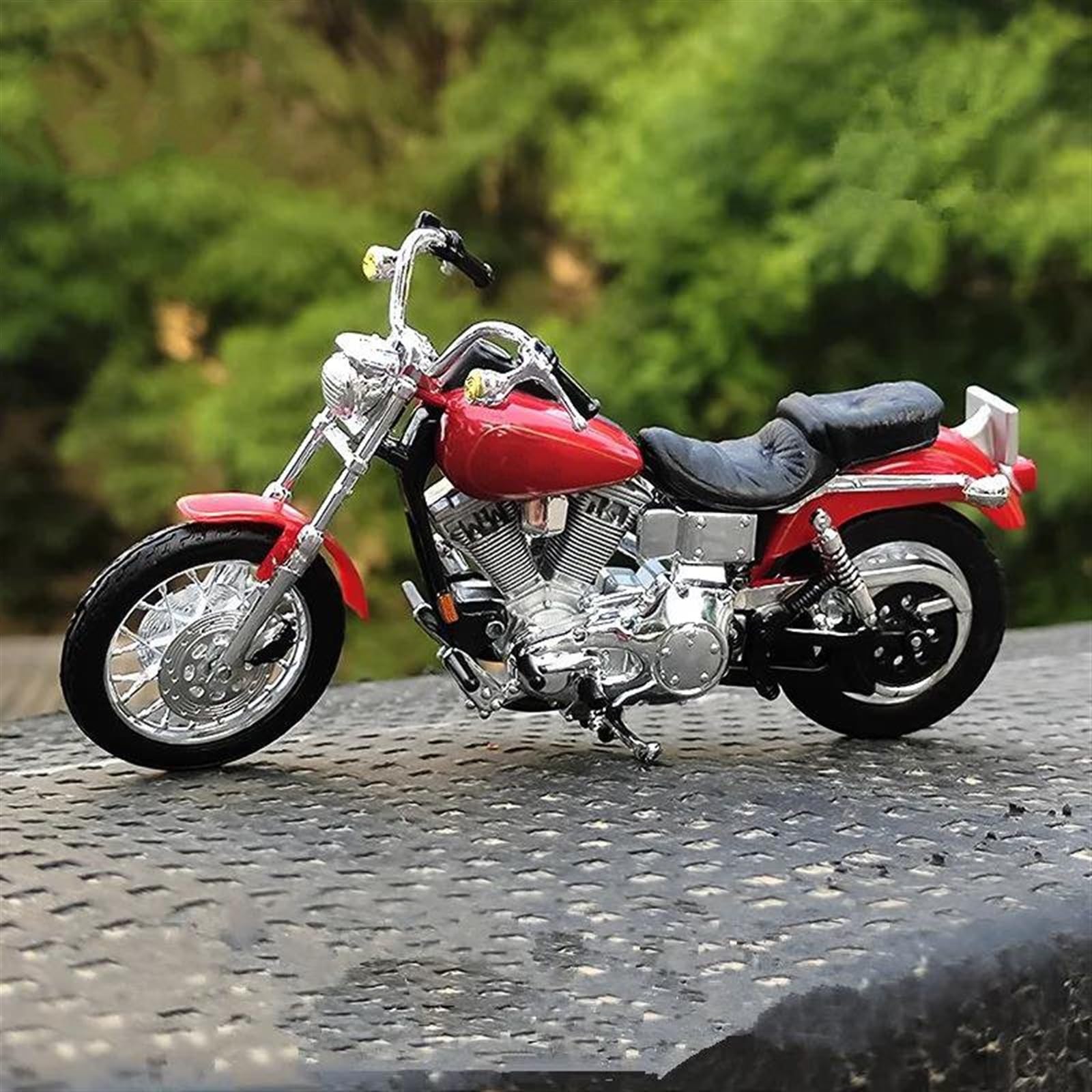 SEYXF Motorbike Toy 1:18 for Harley for Davidson FXDL for Dyna for Low Rider 1997 Motorcycle Model Diecast Metal Toy Gift(with Foam Box)