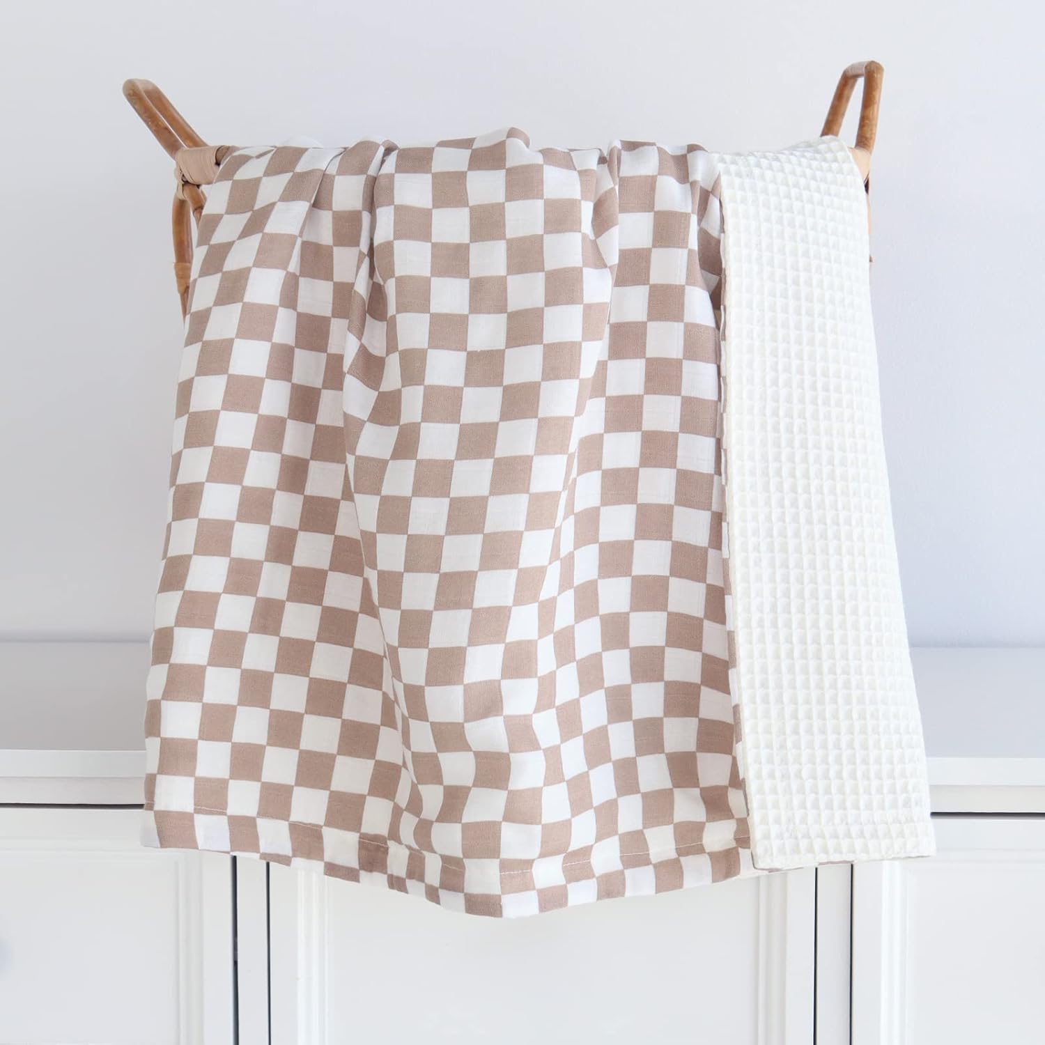 LifeTree Waffle Baby Blankets Neutral, Muslin Checkered Swaddle Blanket for Boys Girls, Fitted Crib Sheets Infant Newborn, 70% Viscose from Bamboo and 30% Cotton