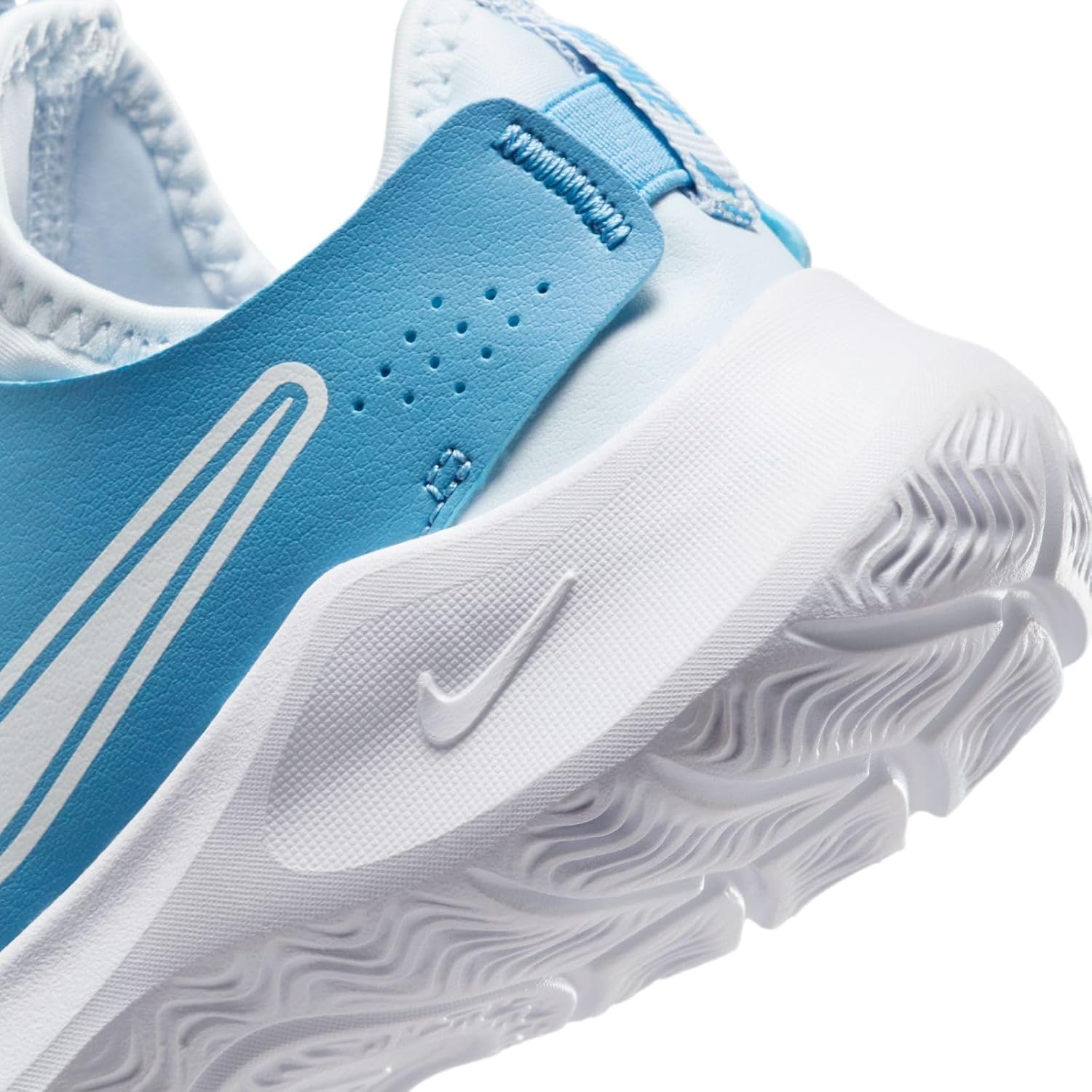 Nike Flex Runner 3 Little Kids' Shoes (FN1449-402, Blue Tint/Blue Beyond/White) Size 12