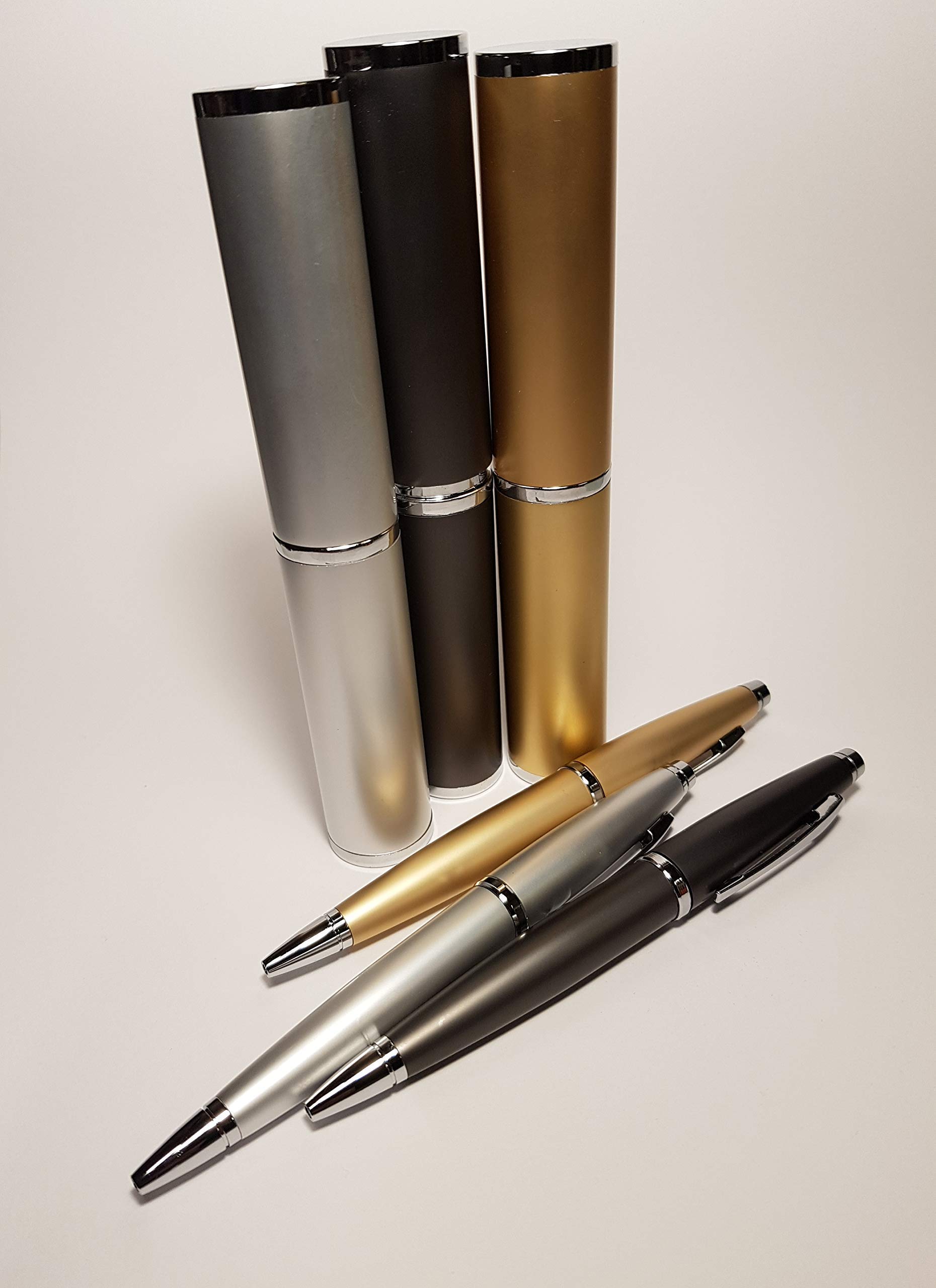 Penna a sfera con custodia cilindrica inclusa, PERSONALIZZABILI con INCISIONE. Disponibile in vari COLORI. Ideale per REGALI aziendali, di laurea, compleanno, natale, occasioni varie. (Blu)