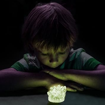 National Geographic Crystal Growing Kit for Kids - Educational Science Kits for Kids Age 8 with Green Glow In The Dark Crystals and Authentic Geode | STEM Gifts for 8 Year Old Boys and Girls