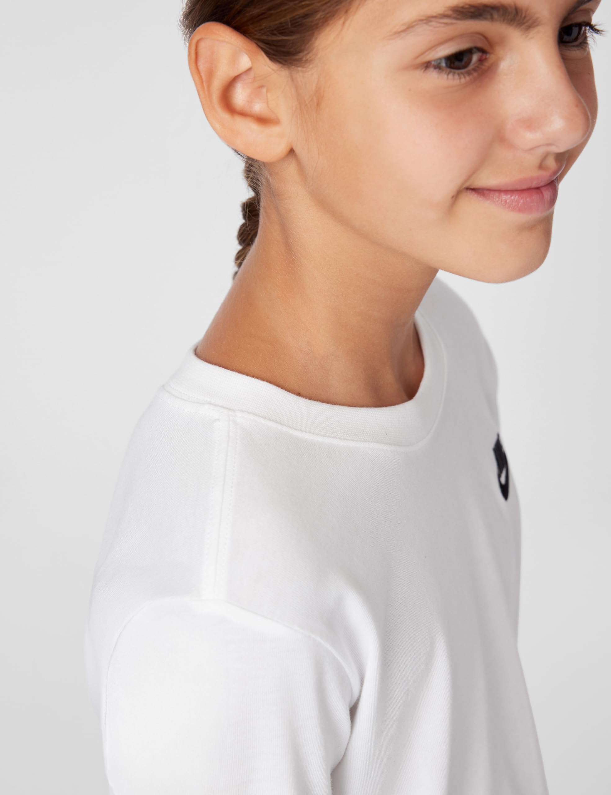 NIKE Koszulka Uniseks - dzieci K Nsw Ls Tee Emb Futura Lbr