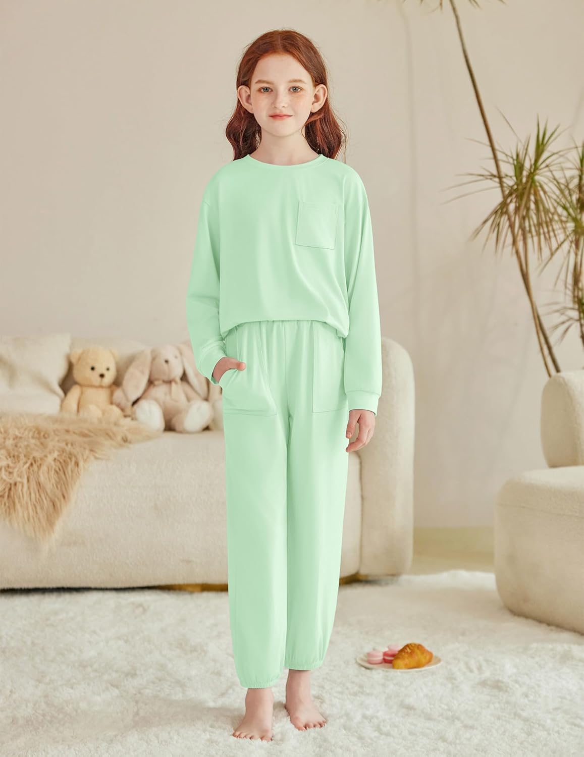 Arshiner Girls 2 Piece Outfits Casual Clothing Sets Long Sleeve Pullover Sweatshirts and Sweatpants with Pockets 5-13 Years - Image 3