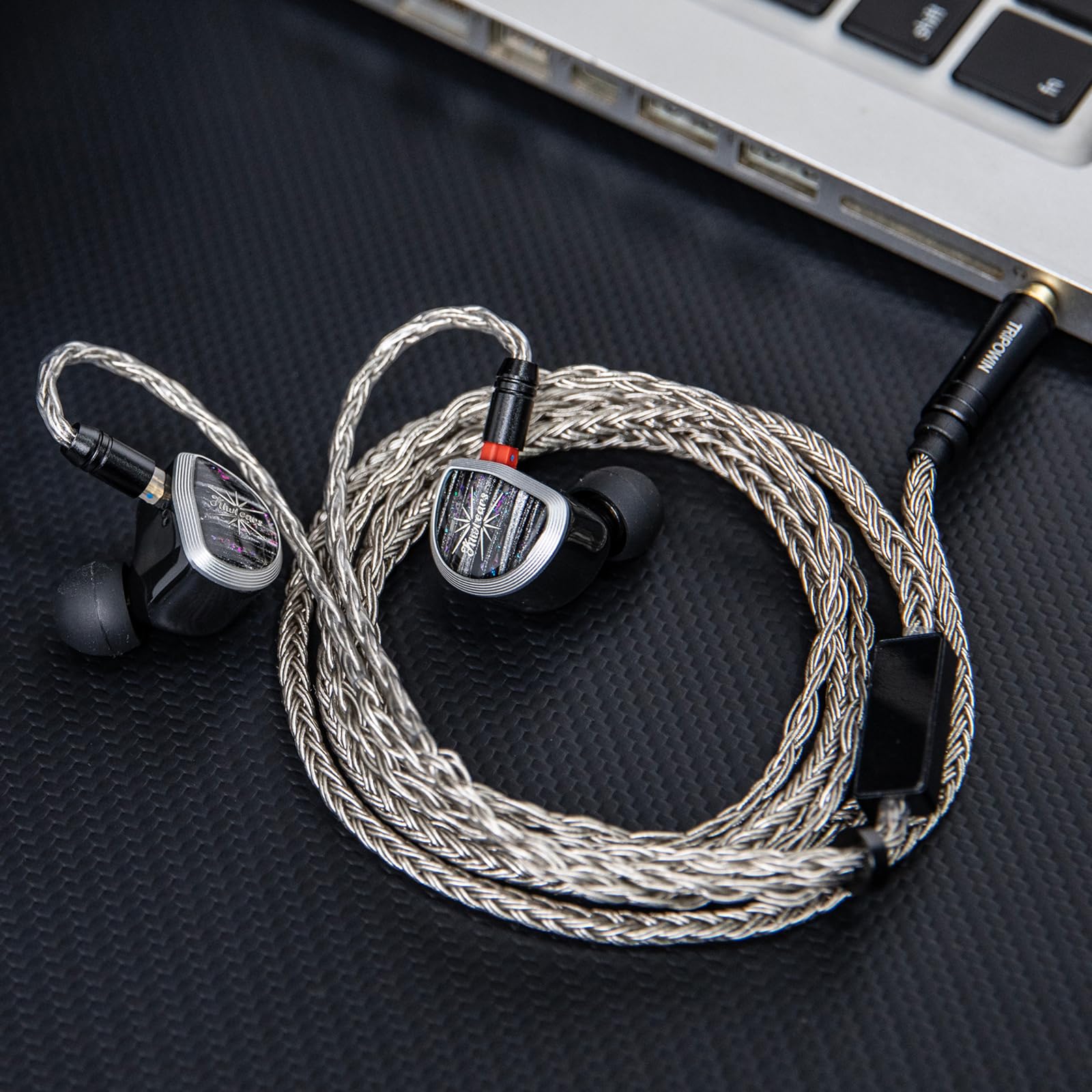 Linsoul Tripowin Zonie Câble de Mise à Niveau des IEMs HiFi, avec Omni Mic, Câble d’écouteur SPC plaqué Argent à 16 âmes, Type C/3,5mm Fil Anti-enchevêtreme de 1,25m (3,5 mm, 2 Broches 0,78 mm)