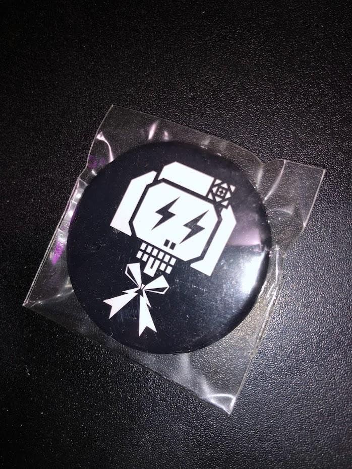 BAND MAID バッジ5個セット