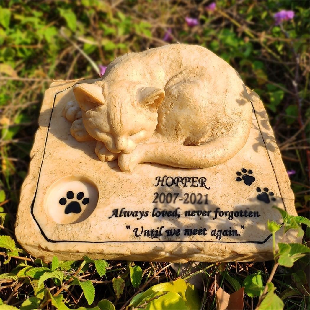 Piedras conmemorativas de Gatos Personalizadas con esculturas de piedra de jardín.