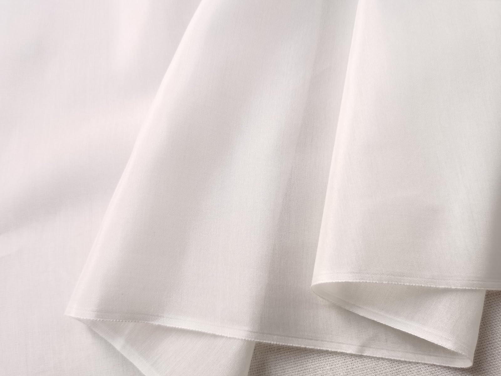 Amazon.com: 100cm*140cm White Silk Cotton Fabric Lining Material for Dress  Natural Silk Cotton Fabric Material : Arts, Crafts & Sewing
