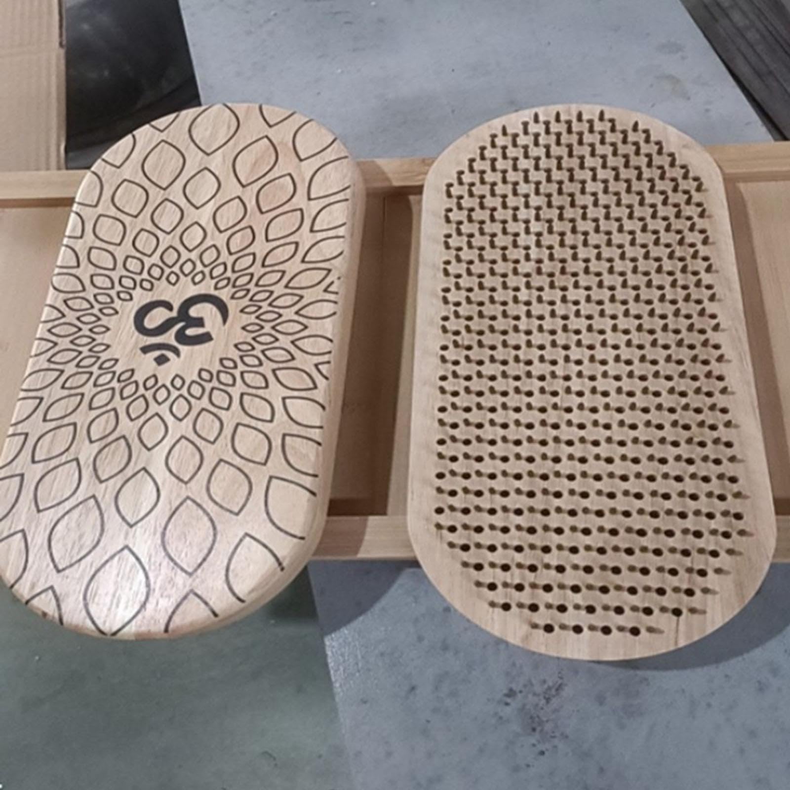 Homyl Wooden Board per Esercizi di E Meditazione Tavola per Massaggio con Chiodi Accessorio Stabile in Legno per Rilassamento E Benessere