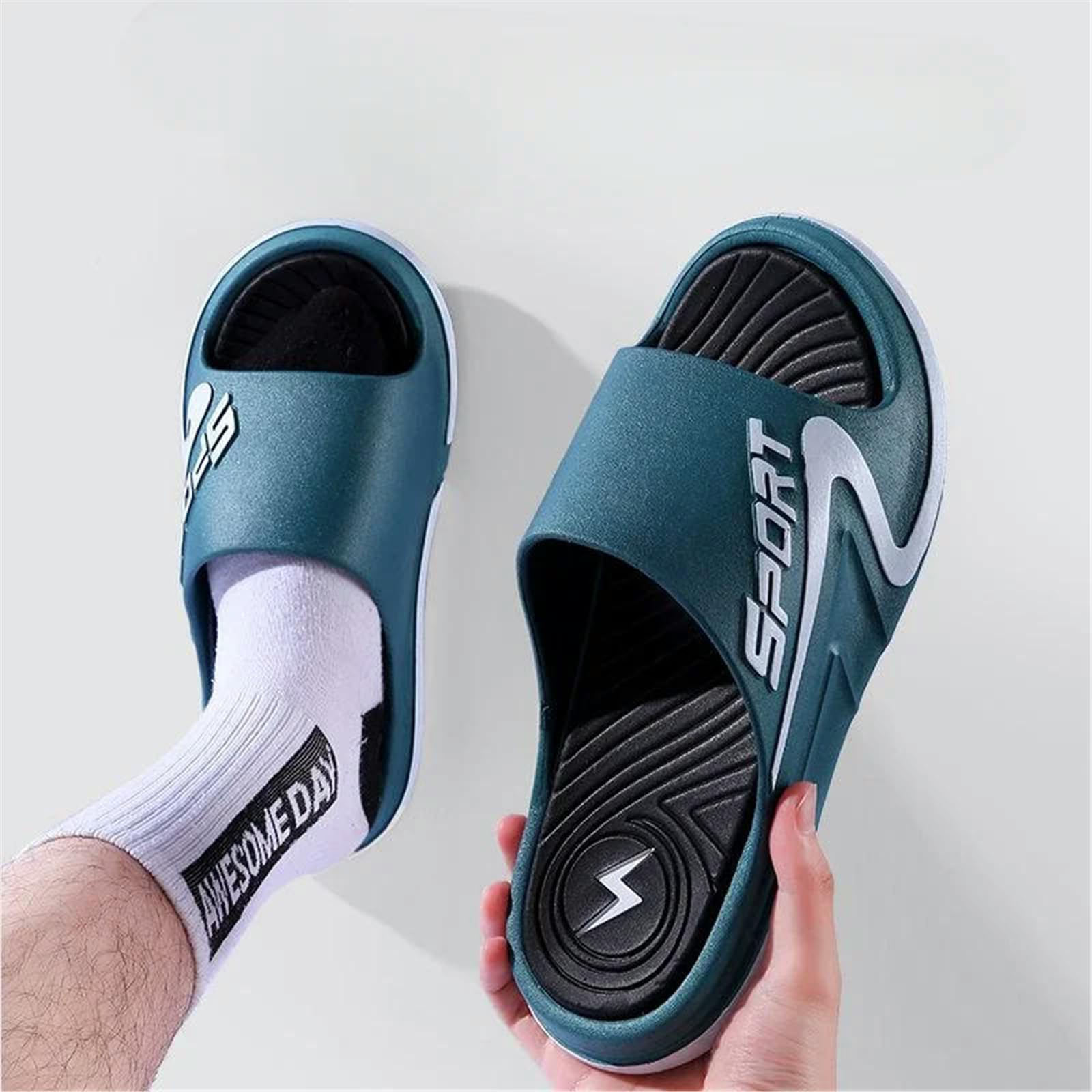Claquette Hommes Slippées De Maison Intérieure Résistantes Au Glissade pour Sandales Plates Promenadent Les Chaussures À La Maison-Blanc Et Noir-43-44