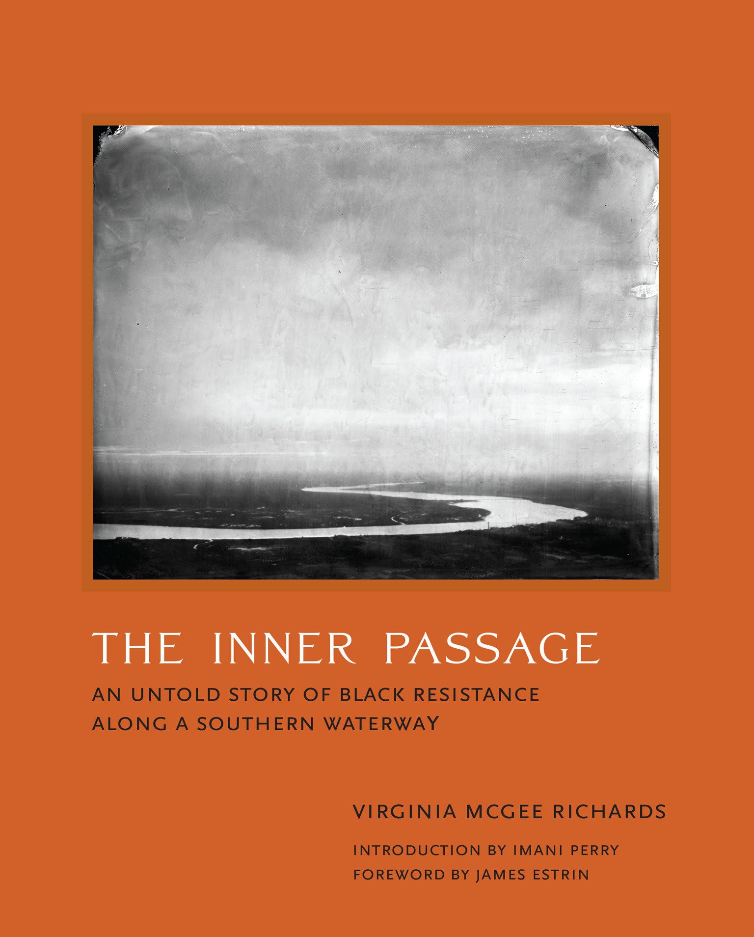The Inner Passage by Virginia Mcgee Richards HARDBACK 9780262051712