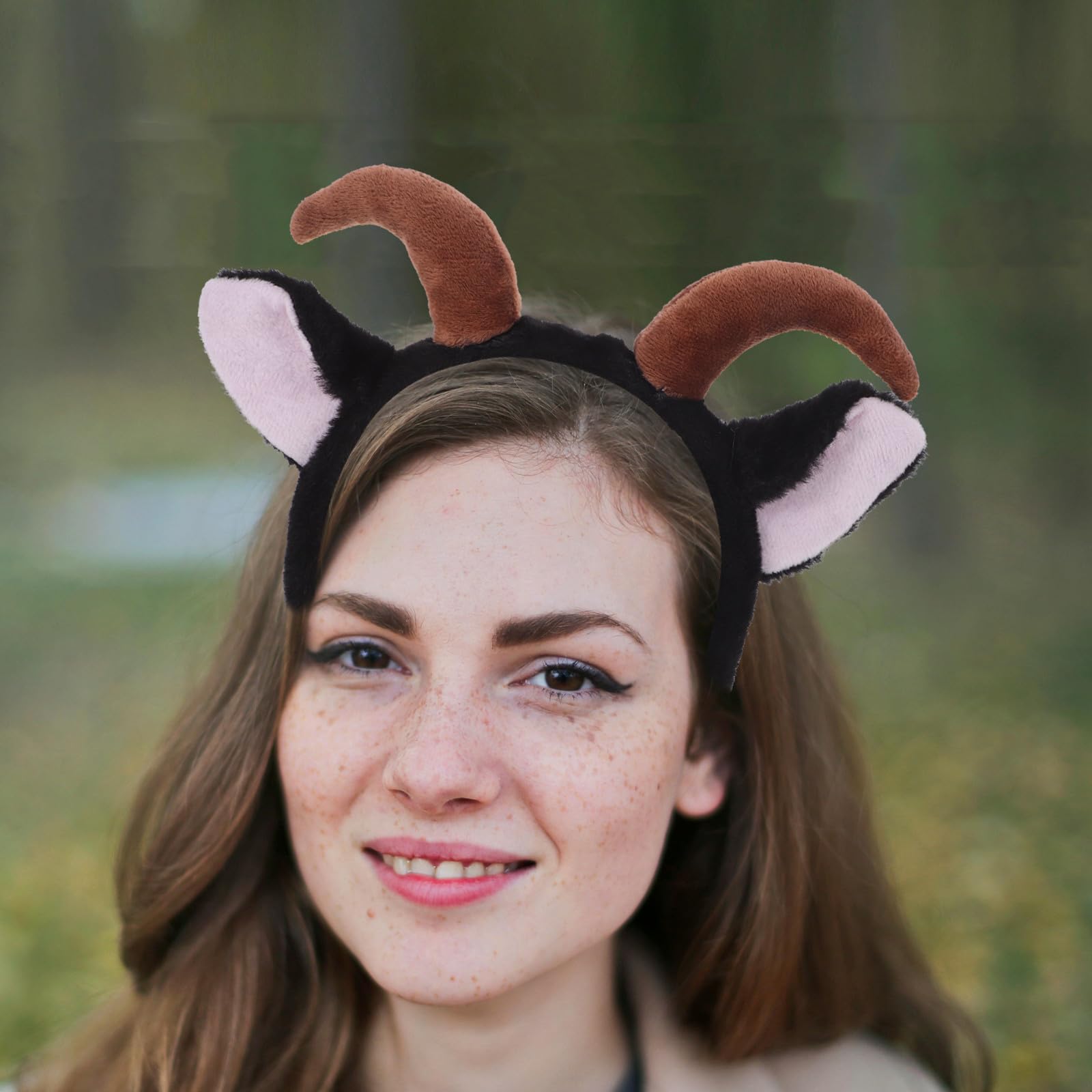 BESPORTBLE Serre-tête en peluche avec oreilles d'agneau et cornes de chèvre, oreilles de mouton noires, serre-tête pour adultes et enfants, carnaval, fête de Noël, accessoire de cosplay