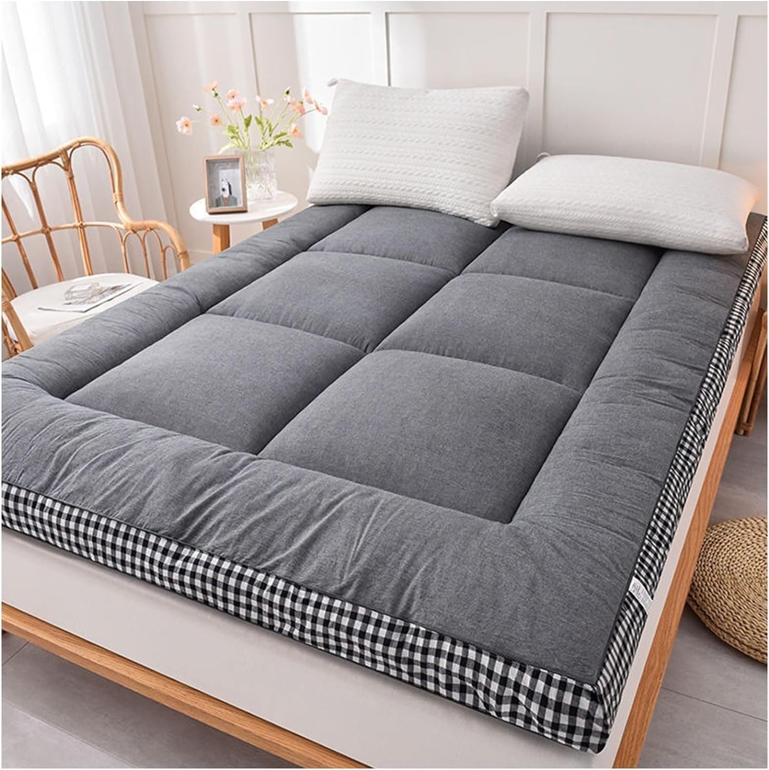 Japoński pełnowymiarowy materac futon - antypoślizgowy, oddychający design, idealny na sofę i dla gości - wymiary pojedyncze/podwójne