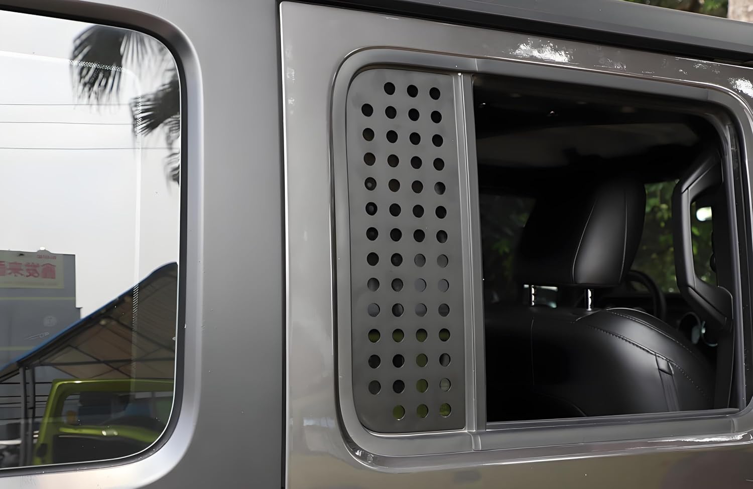 Rear Door Window Decals PVC Glass Cover Trim Panel Compatible with Jeep Wrangler JL 4-Door 2018-2025 Exterior Accessories (Polka dot Pattern)
