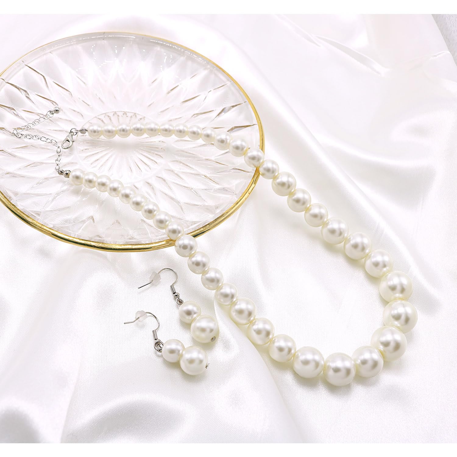 Pearl Choker Necklace for Women Faux Pearl Beads Strand Necklace Earring Set Costume Jewelry