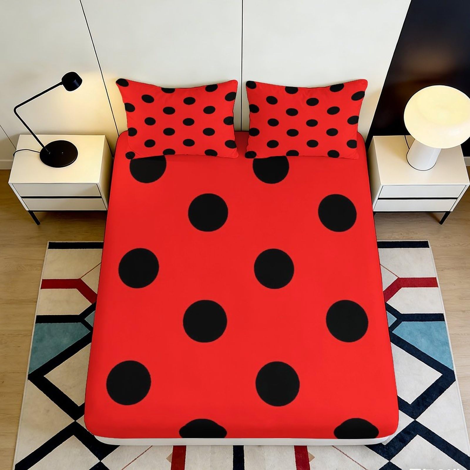 3D Printed Red Polka Dot Fitted Sheet Microfiber Soft Non-Slip Ladybug Mattress Cover for Bedroom Guest Room Decor 200x200x25cm