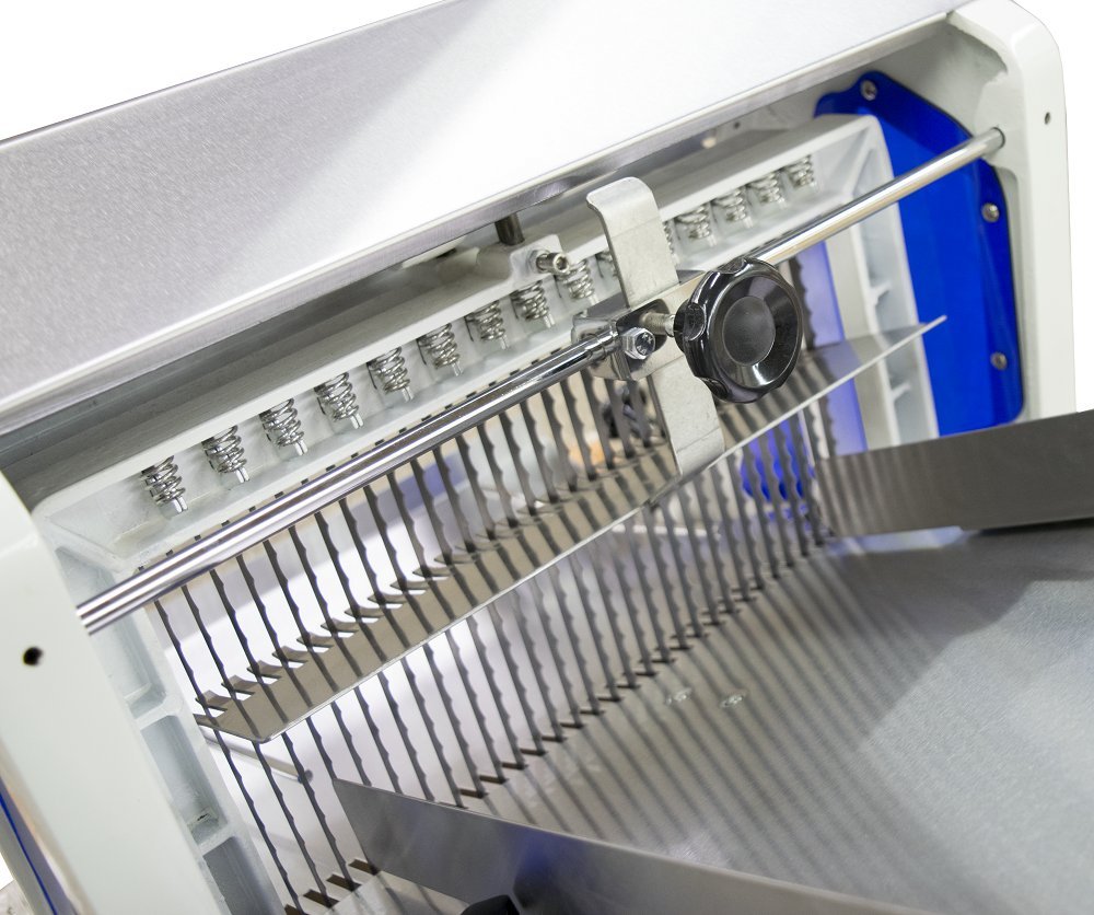 Omcan 10246 Commercial Heavy Duty Automatic Electric Bread Slicer 1