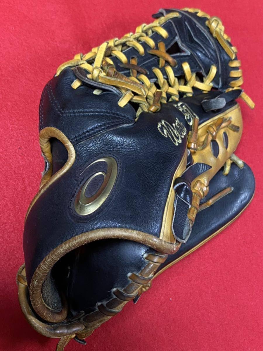 Amazon.co.jp: 広島東洋カープ 37 野間 峻祥 実使用 グラブ : スポーツ