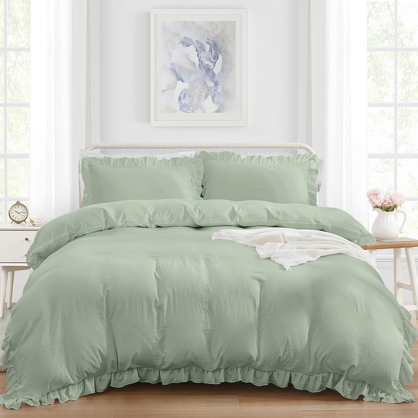 Housse de couette à volants pour un lit king size style bohème chic couleur vert nature