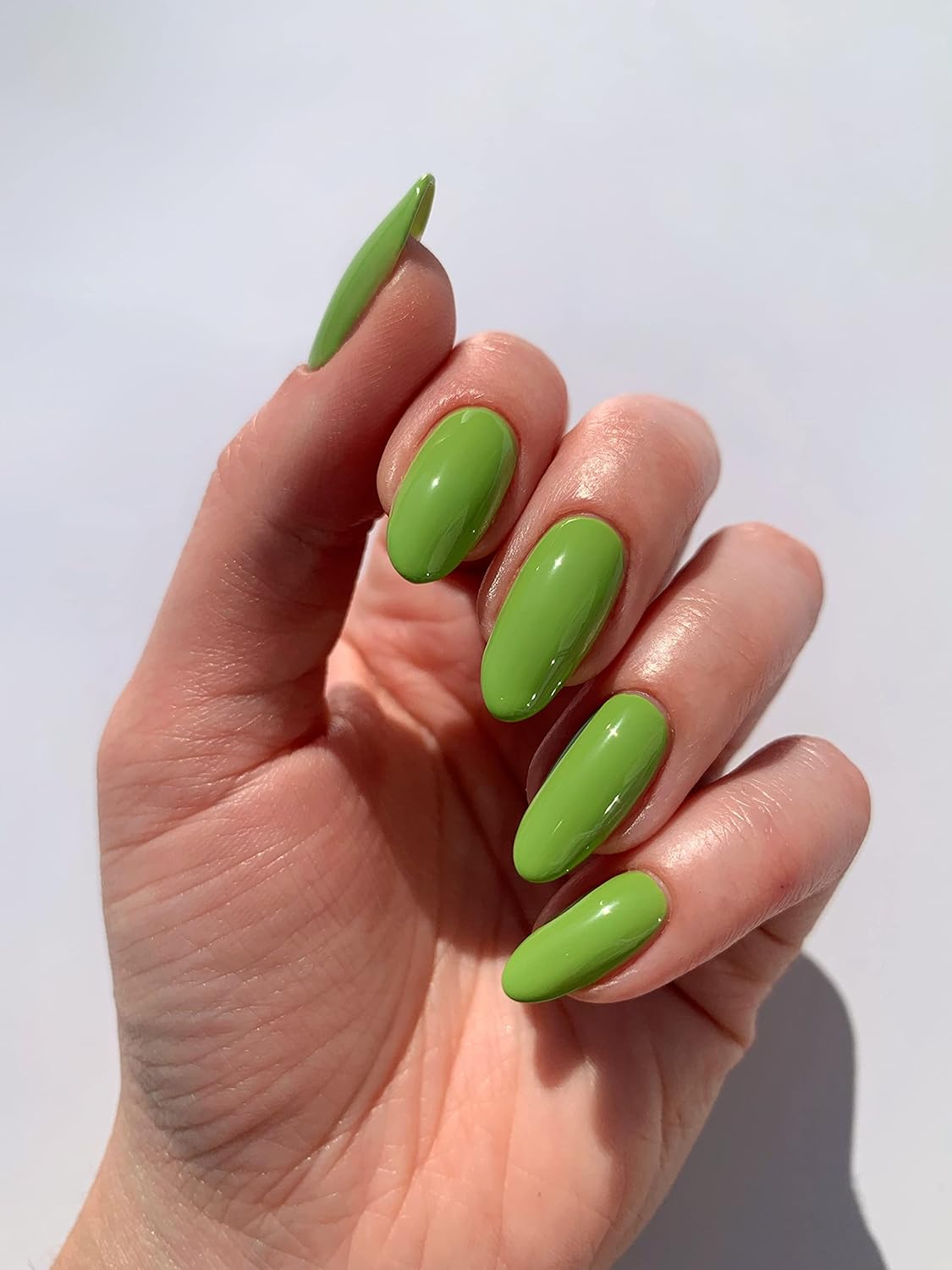 LONDONTOWN lakur Nail Polish - Chip-Resistant, Non-Toxic, Conditions & Hydrates Nails | Glossy Parakeet Green, Tipsy Mermaid, .40 fl oz - Image 6