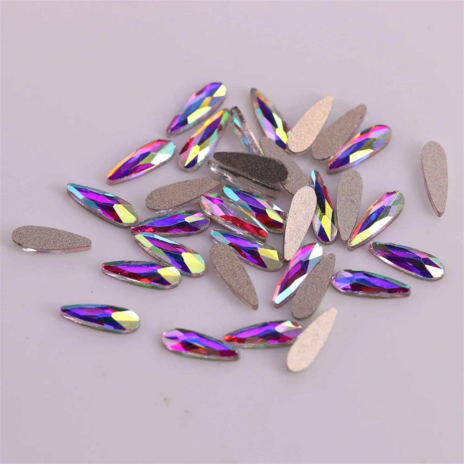 Hotfix Strasssteine Flatback Strasssteine, Crystal AB Regentropfen, nicht aufklebbar, flache Rückseite, Nailart-Kristalle zur Dekoration, 144 Stück