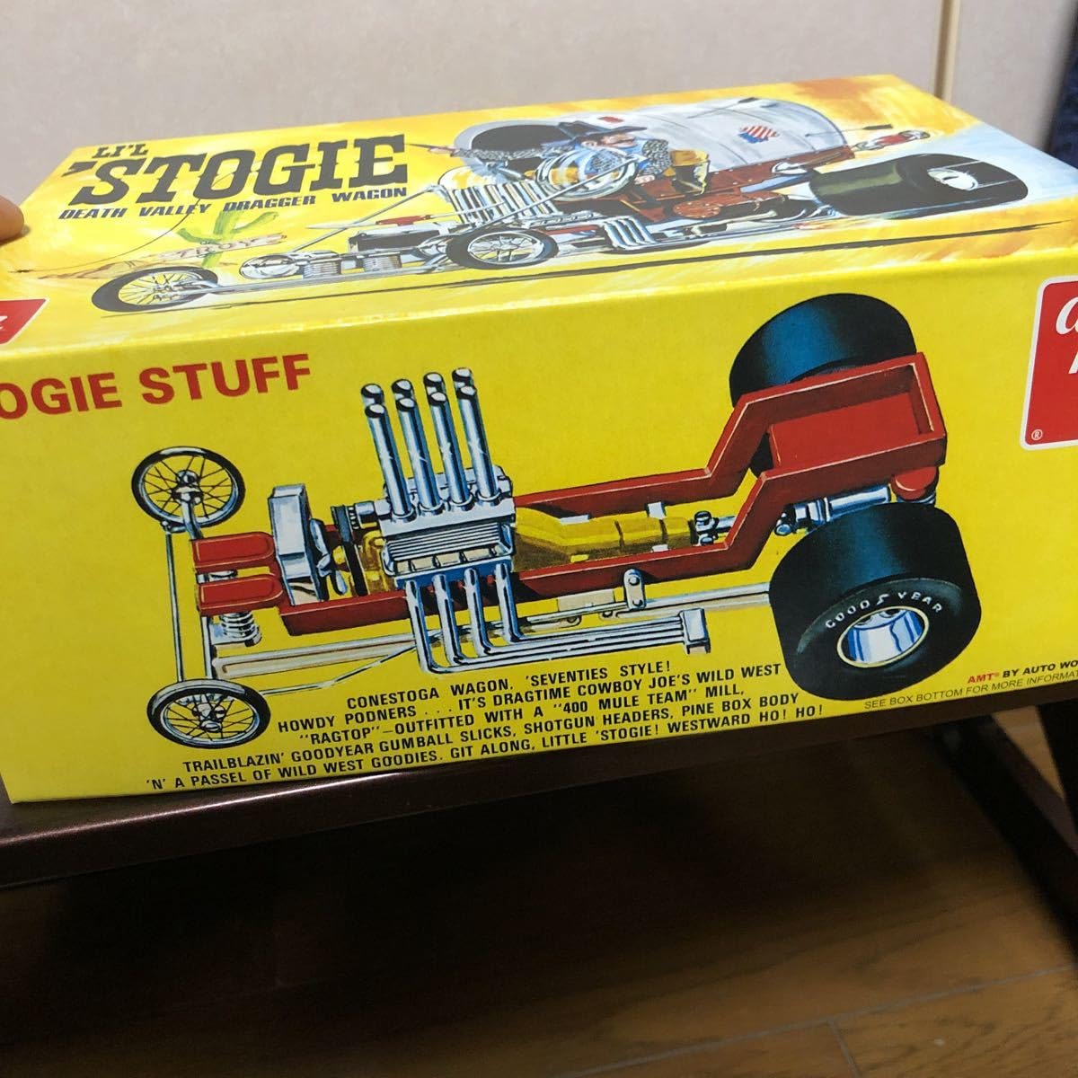 Amazon.co.jp: 280 未組立 AMT STOGIE 1/25 幌馬車ホットロッド 
