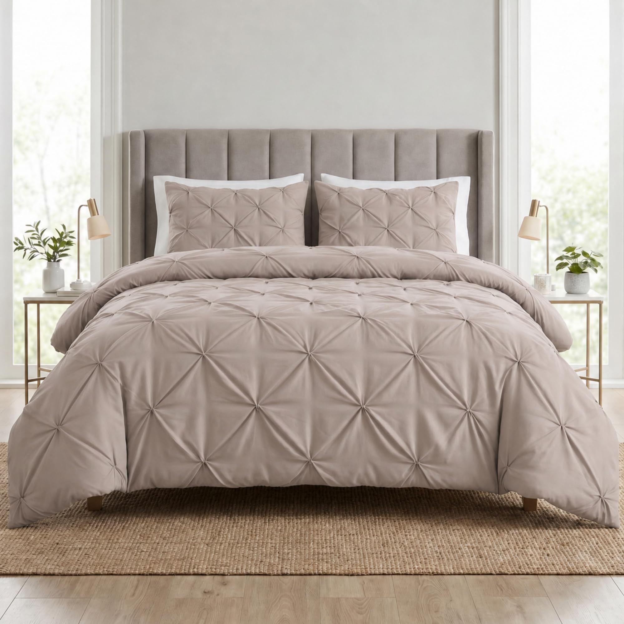Q & H QUALITY HOUSEHOLD Q&H Pintuck King Duvet Cover Set Silver with Pillow Cases - Soft Brushed Microfiber Quilt Cover - Breathable, Wrinkle Resistant, Easy Care Bedding Set