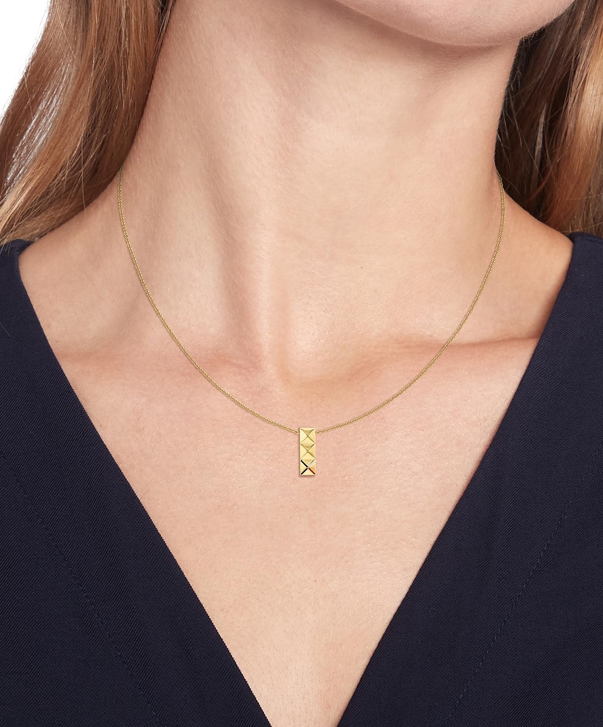 Tommy Hilfiger Women's Jewelry - Stainless Steel Pendant Necklace, Spring Ring Closure - Adjustable/Self Sizing - Perfect for Layering - Classic Style for Everyday Wear - Gift for Her