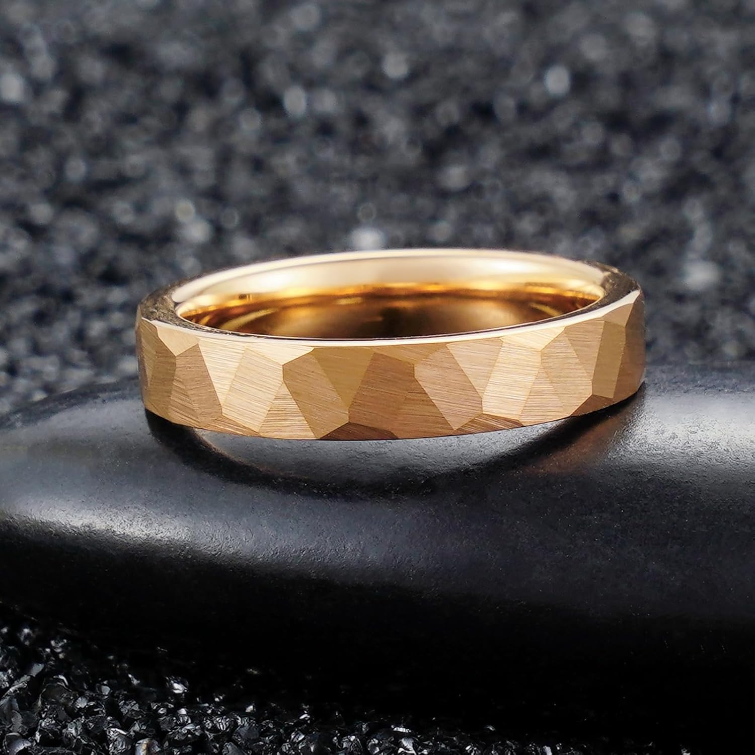 2/4/6/8mm Black/silver/gold Tungsten Rings for Men Womens Couple Fashion Jewelry Promise Engagement Wedding Band Hammered Inner ring inlaid with olive wood Carbide Polished Edge Comfort Fit